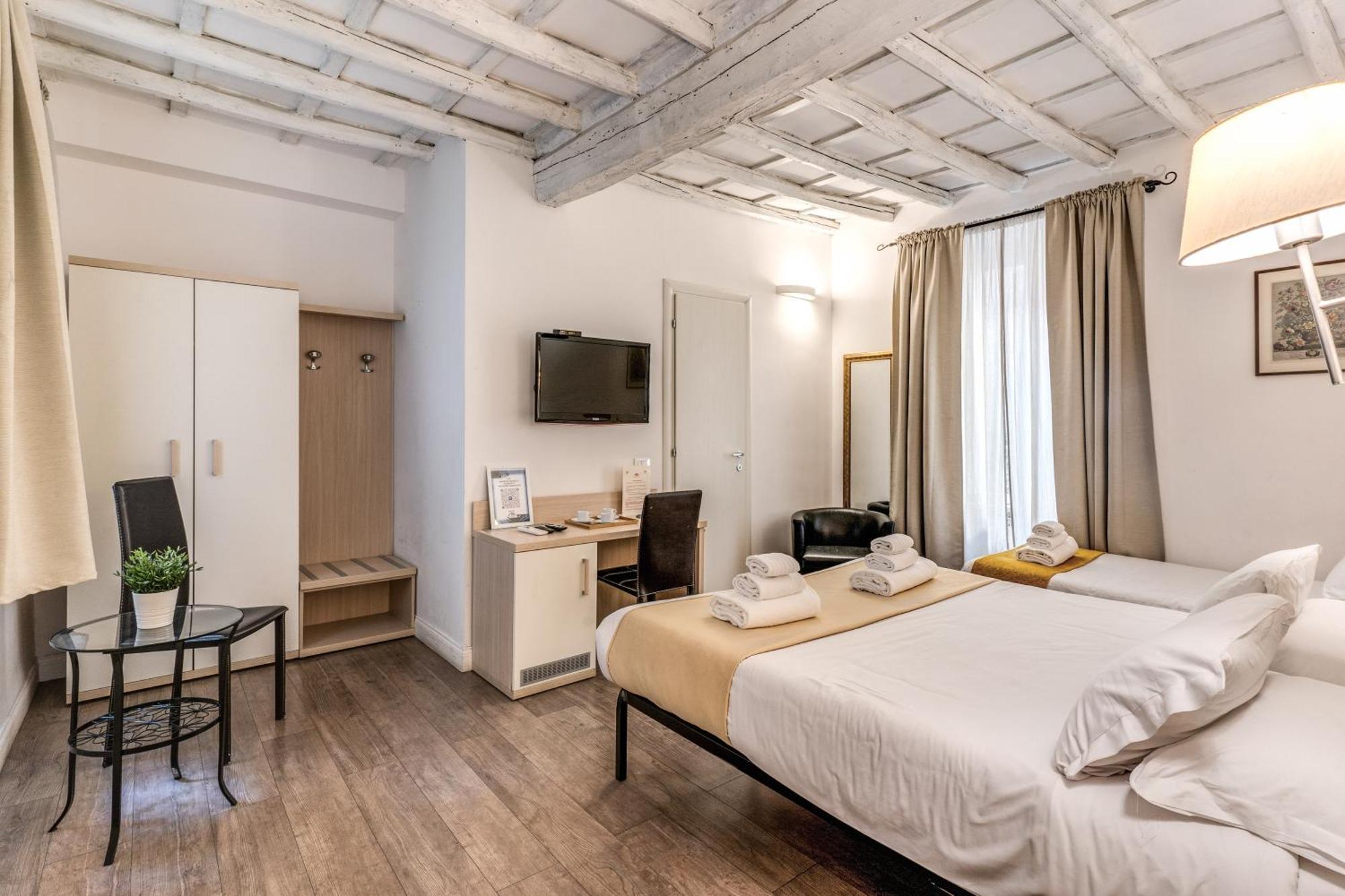 Magenta Deluxe Cancello Affittacamere Roma