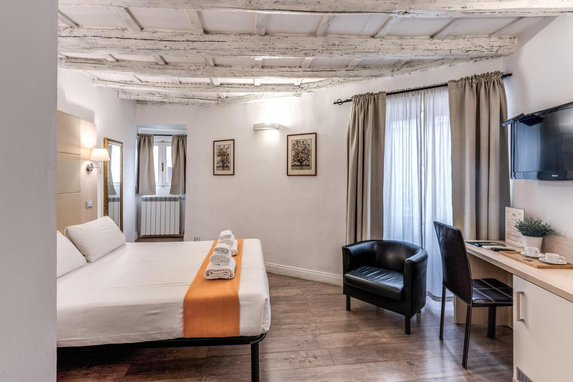 Magenta Deluxe Cancello Affittacamere Roma